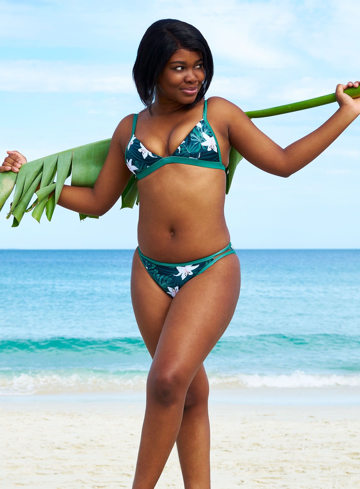 Reversible bikini, green bikini top and full coverage bikini bottom made from sustainable swimwear material 